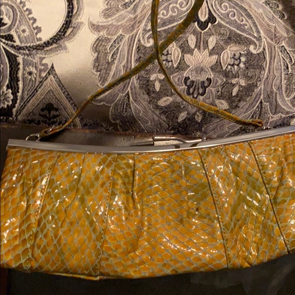 Solas purse